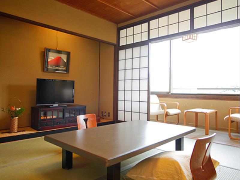 Choraku Ryokan Кобе Екстер'єр фото