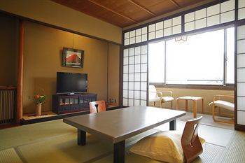 Choraku Ryokan Кобе Екстер'єр фото