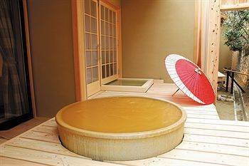 Choraku Ryokan Кобе Екстер'єр фото